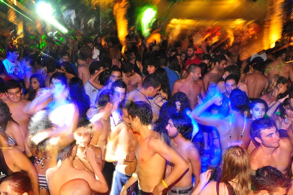 Foam Party Wet Night 2 - Part 1
